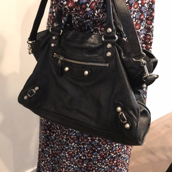 Real black balenciaga studded purse - Picture 9 of 11